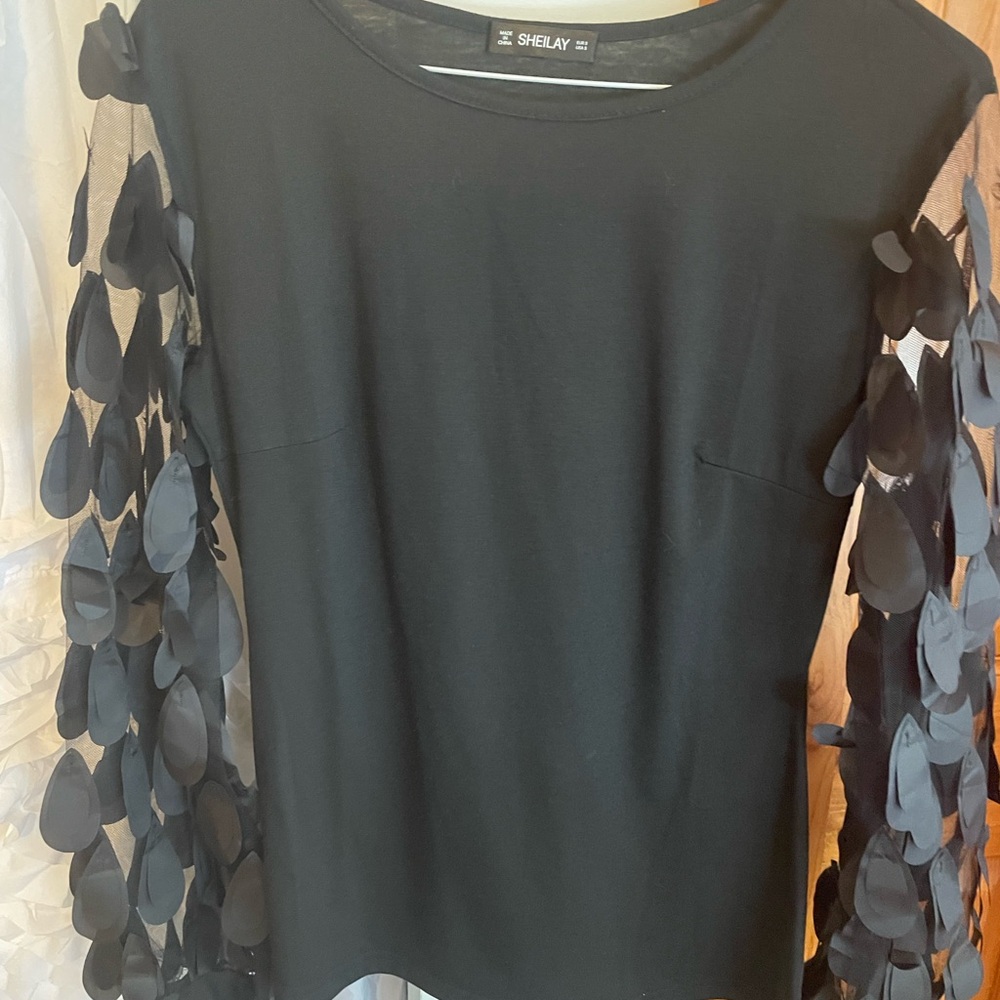 Shelay Black Blouse with Leaf Sleeve Accents